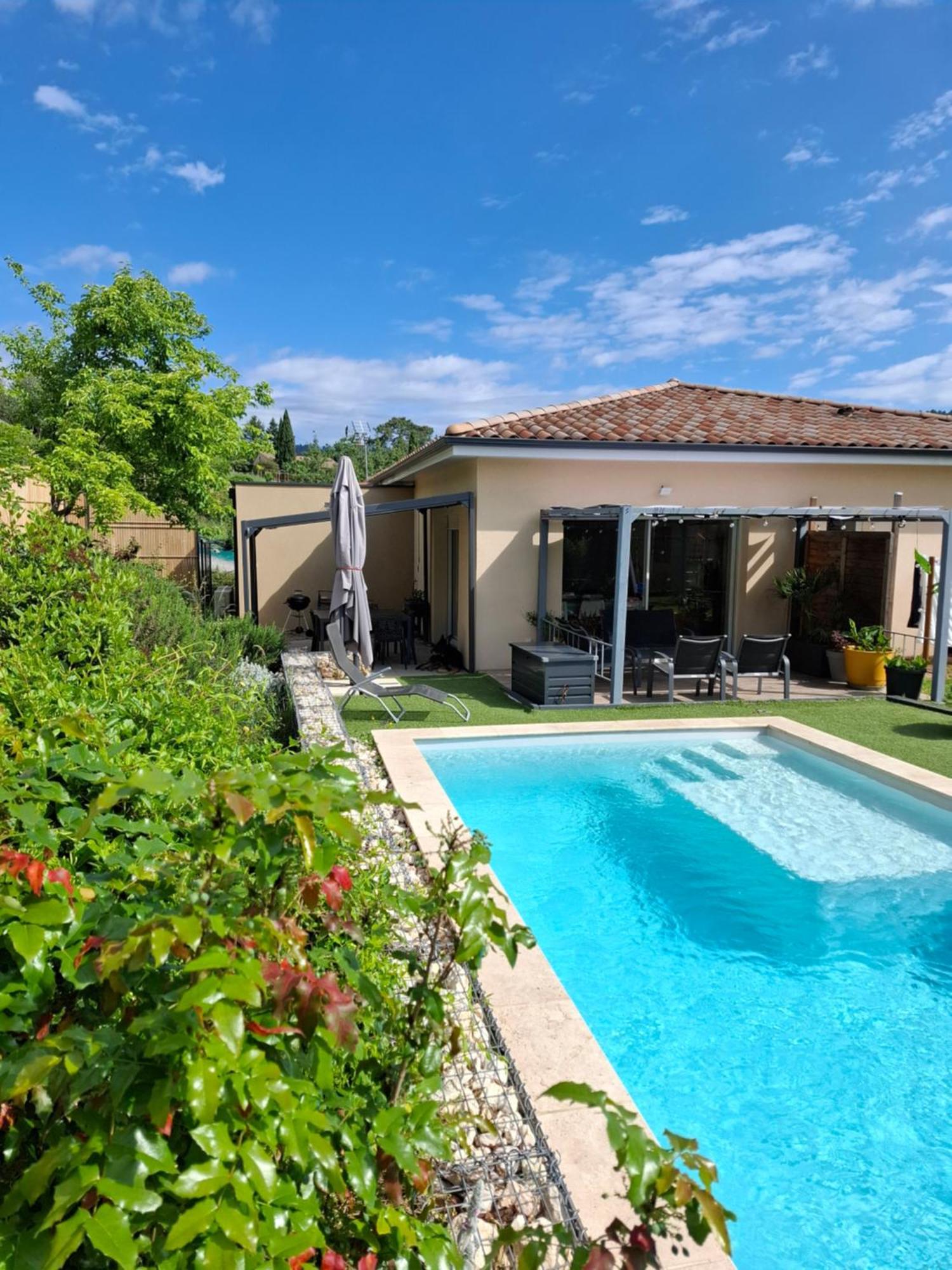 La Villa Des Papillons De Dugradus 오브나 외부 사진