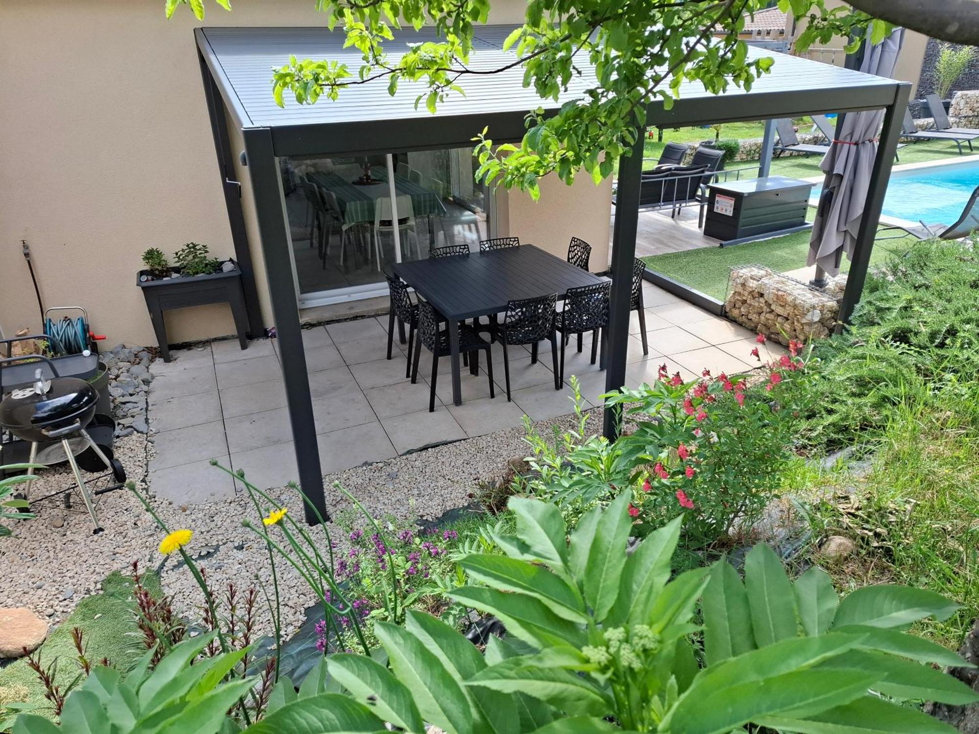 La Villa Des Papillons De Dugradus 오브나 외부 사진